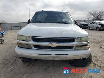 Piąte zdjęcie samochodu w środku: 2004 CHEVROLET SUBURBAN C2500 VIN:3GNGC26U94G271076 - miniatura