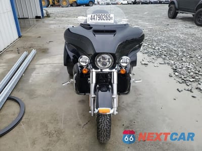 Drugie zdjęcie samochodu z przodu: 2019 HARLEY-DAVIDSON FLHTCUTG VIN:1HD1MAF18KB858448 - miniatura