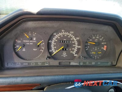 Zdjęcie 9 z 12 samochodu: 1994 MERCEDES-BENZ E 320 VIN:WDBEA32E1RC058240 - miniatura