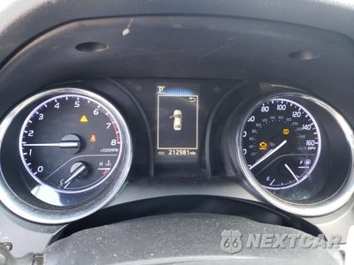 Zdjęcie 9 z 14 samochodu: 2019 TOYOTA CAMRY L VIN:4T1B11HK7KU159994 - miniatura