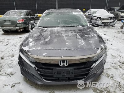 Piąte zdjęcie samochodu w środku: 2018 HONDA ACCORD SPORT VIN:1HGCV1F32JA195439 - miniatura