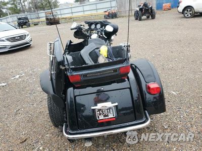 Czwarte zdjęcie samochodu z boku: 2013 HARLEY-DAVIDSON FLHTCUTG TRI GLIDE ULTRA CLASSIC VIN:1HD1MAM13DB851056 - miniatura
