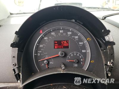 Zdjęcie 9 z 14 samochodu: 2006 VOLKSWAGEN NEW BEETLE 2.5L VIN:3VWPW31C56M422212 - miniatura