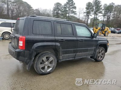 Trzecie zdjęcie samochodu z tyłu: 2016 JEEP PATRIOT SPORT VIN:1C4NJPBA5GD603093 - miniatura