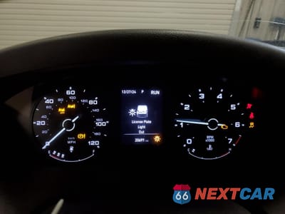 Zdjęcie 9 z 14 samochodu: 2023 RAM PROMASTER CARGO VAN VIN:3C6MRVJG7PE530166 - miniatura