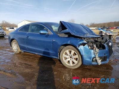 Czwarte zdjęcie samochodu z boku: 2010 AUDI A5 PRESTIGE VIN:WAU4FAFR6AA001108 - miniatura