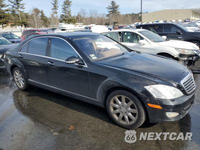 Czwarte zdjęcie samochodu z boku: 2008 MERCEDES-BENZ S 550 4MATIC VIN:WDDNG86XX8A185514 - miniatura