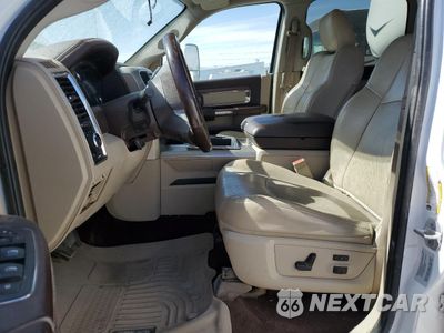 Zdjęcie 7 z 12 samochodu: 2015 RAM 3500 LARAMIE VIN:3C63RRJL7FG612871 - miniatura