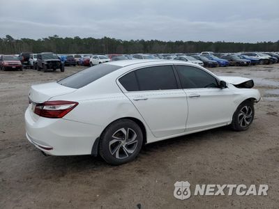 Trzecie zdjęcie samochodu z tyłu: 2017 HONDA ACCORD LX VIN:1HGCR2F30HA012737 - miniatura