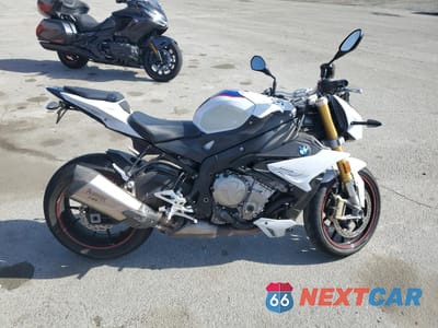 2019 BMW S 1000 R WB10D6204KZ972152 - główne zdjęcie licytacji z USA - miniatura