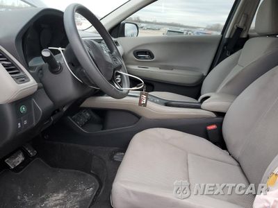 Zdjęcie 7 z 13 samochodu: 2017 HONDA HR-V LX VIN:3CZRU6H34HM700653 - miniatura