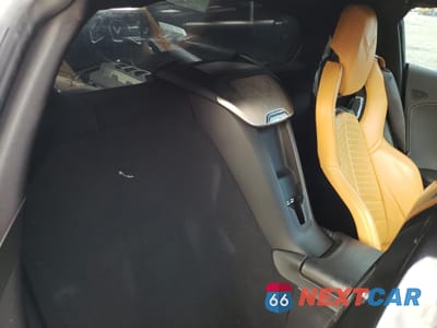 Zdjęcie 10 z 13 samochodu: 2021 CHEVROLET CORVETTE STINGRAY 2LT VIN:1G1YB2D47M5114701 - miniatura