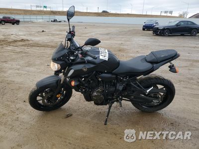 Trzecie zdjęcie samochodu z tyłu: 2019 YAMAHA MT07 VIN:JYARM27E9KA005134 - miniatura