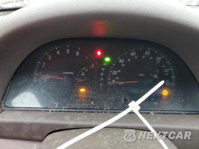 Zdjęcie 9 z 12 samochodu: 2002 TOYOTA CAMRY LE VIN:4T1BE32K42U586185 - miniatura