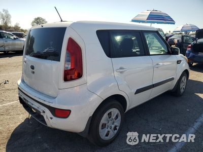 Trzecie zdjęcie samochodu z tyłu: 2012 KIA SOUL VIN:KNDJT2A5XC7432639 - miniatura