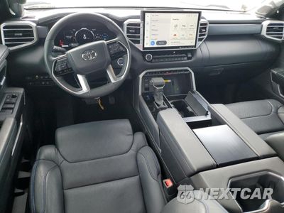Zdjęcie 8 z 15 samochodu: 2024 TOYOTA TUNDRA CREWMAX PLATINUM VIN:5TFNC5AB7RX003539 - miniatura