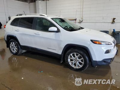 Czwarte zdjęcie samochodu z boku: 2015 JEEP CHEROKEE LATITUDE VIN:1C4PJMCS9FW522132 - miniatura