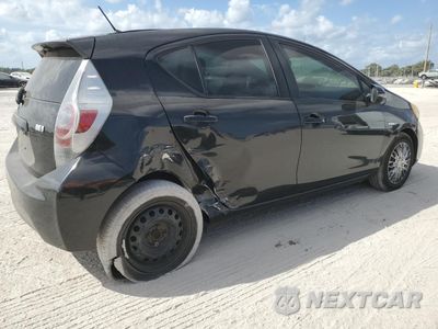 Trzecie zdjęcie samochodu z tyłu: 2013 TOYOTA PRIUS C VIN:JTDKDTB33D1529304 - miniatura