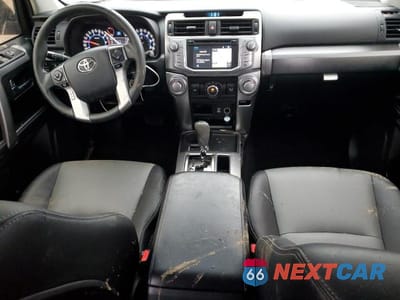 Zdjęcie 8 z 13 samochodu: 2018 TOYOTA 4RUNNER SR5 VIN:JTEZU5JR3J5176420 - miniatura