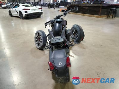 Czwarte zdjęcie samochodu z boku: 2020 CAN-AM RYKER RALLY EDITION VIN:3JB2GEG29LJ006023 - miniatura