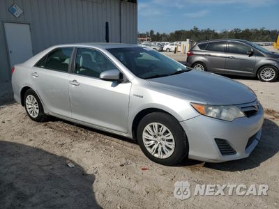 Czwarte zdjęcie samochodu z boku: 2012 TOYOTA CAMRY HYBRID VIN:4T1BD1FKXCU034032 - miniatura