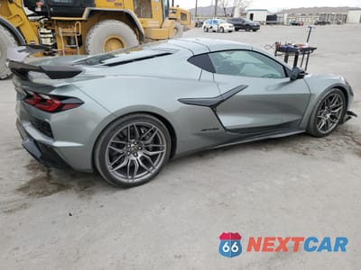 Trzecie zdjęcie samochodu z tyłu: 2024 CHEVROLET CORVETTE Z06 3LZ VIN:1G1YF2D35R5607506 - miniatura