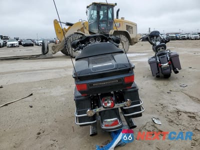 Czwarte zdjęcie samochodu z boku: 2009 HARLEY-DAVIDSON FLHTCU VIN:1HD1FC4129Y689950 - miniatura