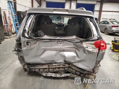 Zdjęcie 6 z 14 samochodu: 2013 TOYOTA SIENNA XLE VIN:5TDYK3DC0DS361959 - miniatura