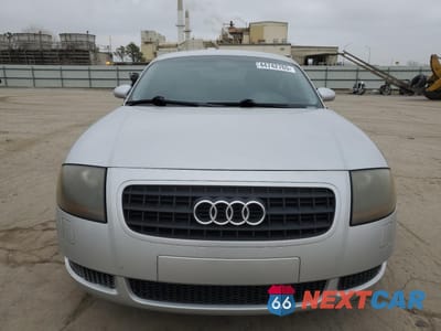 Piąte zdjęcie samochodu w środku: 2005 AUDI TT VIN:TRUSC28N851011847 - miniatura