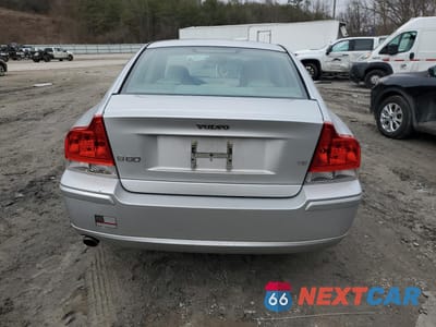 Zdjęcie 6 z 12 samochodu: 2005 VOLVO S60 T5 VIN:YV1RS547652456564 - miniatura