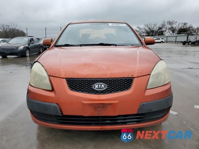 Piąte zdjęcie samochodu w środku: 2009 KIA RIO BASE VIN:KNADE223596571710 - miniatura