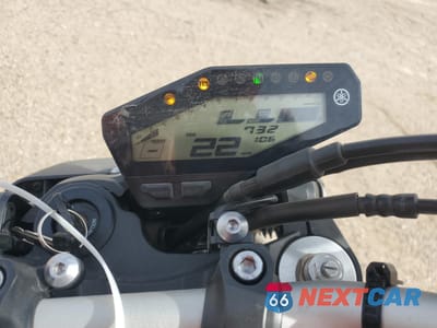 Zdjęcie 7 z 10 samochodu: 2019 YAMAHA MT09 VIN:JYARN53E1KA005231 - miniatura