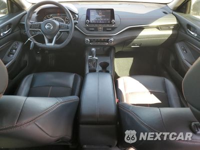 Zdjęcie 8 z 15 samochodu: 2019 NISSAN ALTIMA SR VIN:1N4BL4CV4KN310744 - miniatura
