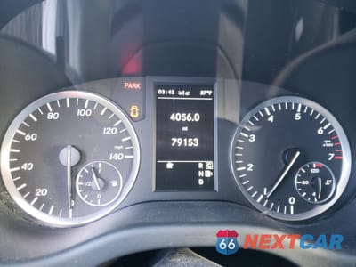 Zdjęcie 9 z 14 samochodu: 2018 MERCEDES-BENZ METRIS VIN:WD3PG3EA7J3465219 - miniatura