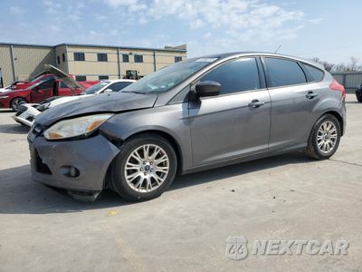 2019 FORD FOCUS SE 1FAHP3K21CL397614 - główne zdjęcie licytacji z USA - miniatura