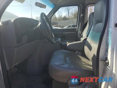 Zdjęcie 7 z 13 samochodu: 2001 FORD ECONOLINE E250 VAN VIN:1FTNS24221HA51090 - miniatura