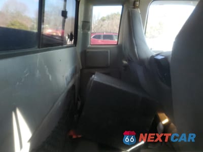 Zdjęcie 10 z 12 samochodu: 2002 MAZDA B3000 CAB PLUS VIN:4F4YR16U72TM16130 - miniatura