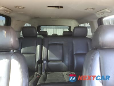 Zdjęcie 10 z 13 samochodu: 2011 CADILLAC ESCALADE ESV VIN:1GYS3GEF3BR269222 - miniatura