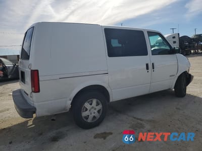 Trzecie zdjęcie samochodu z tyłu: 2000 CHEVROLET ASTRO VIN:1GCDM19W0YB180843 - miniatura
