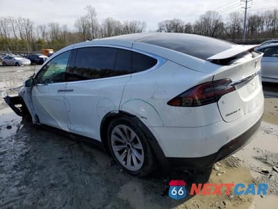 Drugie zdjęcie samochodu z przodu: 2016 TESLA MODEL X VIN:5YJXCBE2XGF005746 - miniatura