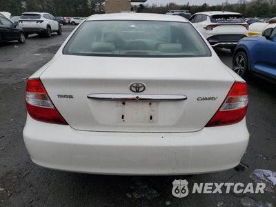 Zdjęcie 6 z 12 samochodu: 2004 TOYOTA CAMRY LE VIN:JTDBE32K740251503 - miniatura