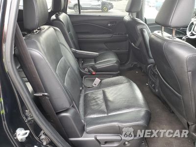 Zdjęcie 11 z 13 samochodu: 2016 HONDA PILOT ELITE VIN:5FNYF6H03GB023891 - miniatura