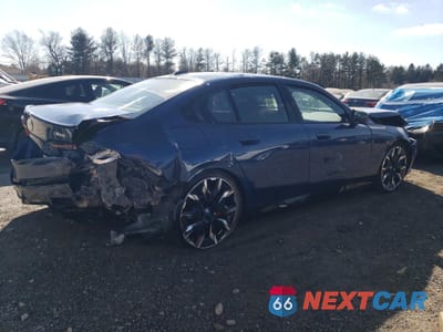 Trzecie zdjęcie samochodu z tyłu: 2024 BMW I5 M60 VIN:WBY43FK03RCN94960 - miniatura