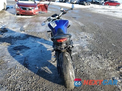 Czwarte zdjęcie samochodu z boku: 2023 YAMAHA MT09 VIN:JYARN71E1PA003789 - miniatura