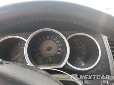 Zdjęcie 9 z 14 samochodu: 2011 TOYOTA TACOMA DOUBLE CAB VIN:5TFLU4EN9BX003082 - miniatura