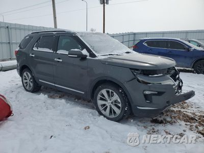 Czwarte zdjęcie samochodu z boku: 2018 FORD EXPLORER LIMITED VIN:1FM5K8F8XJGA57483 - miniatura