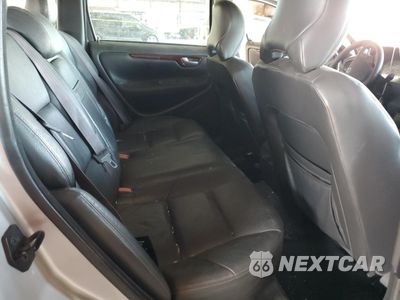 Zdjęcie 10 z 13 samochodu: 2001 VOLVO V70 T5 TURBO VIN:YV1SW53D111026051 - miniatura