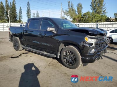 Czwarte zdjęcie samochodu z boku: 2023 CHEVROLET SILVERADO C1500 RST VIN:2GCPADED5P1141711 - miniatura