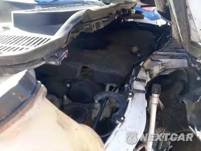 Zdjęcie 12 z 13 samochodu: 2017 FORD ESCAPE SE VIN:1FMCU9GD4HUC96350 - miniatura