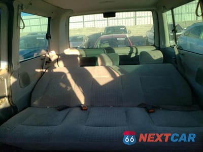Zdjęcie 10 z 13 samochodu: 2000 VOLKSWAGEN EUROVAN VIN:WV2MH4700YH083922 - miniatura
